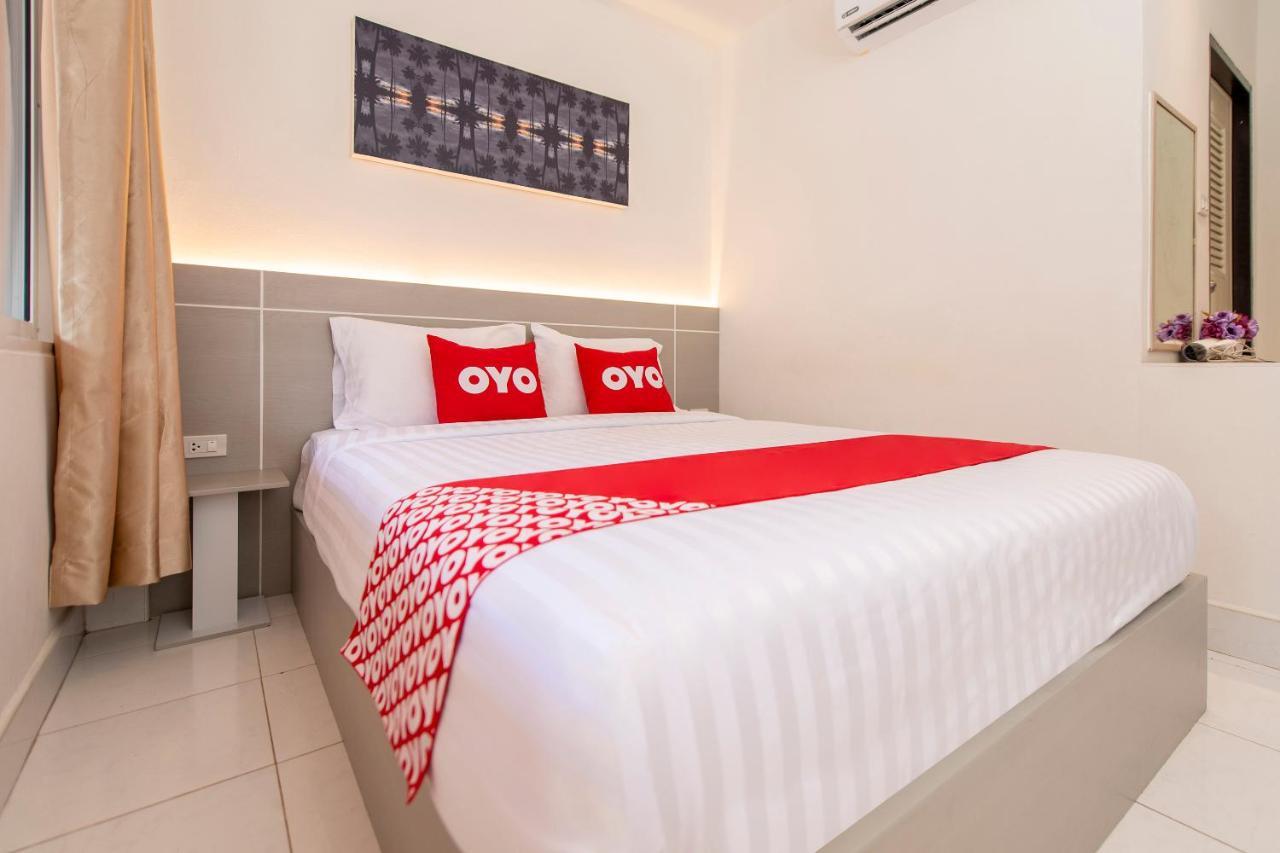 Oyo 328 Onion House Hotel Praia de Kata Exterior foto